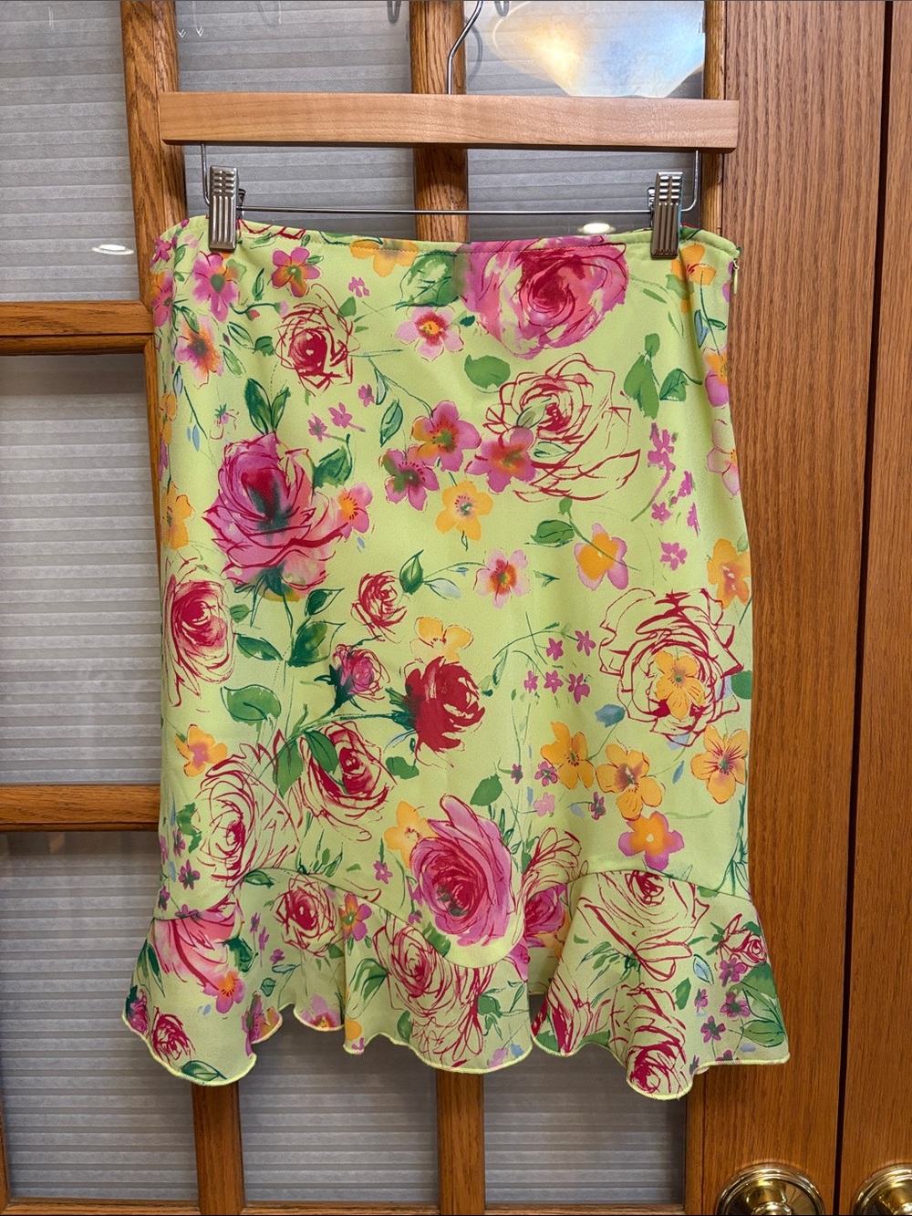 EUC Worthington Lime Green Floral A-Line Skirt with Pink Roses